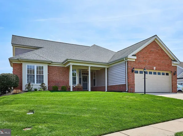 6907 Broadleaf Ter, Gainesville, VA 20155