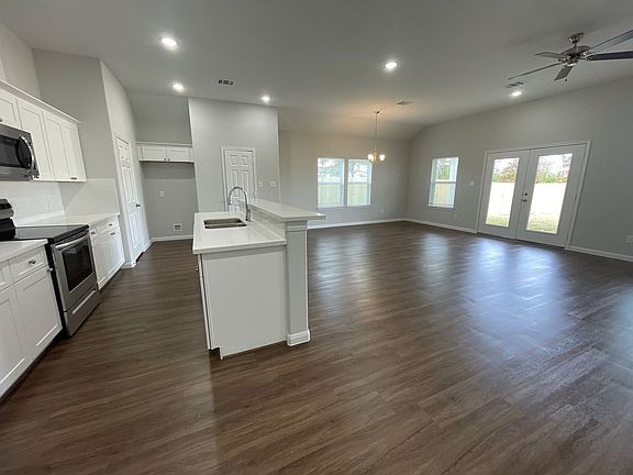 5th image of 1549 County Road 5728