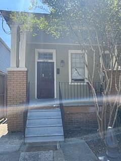 3rd image of 3424 Baronne St