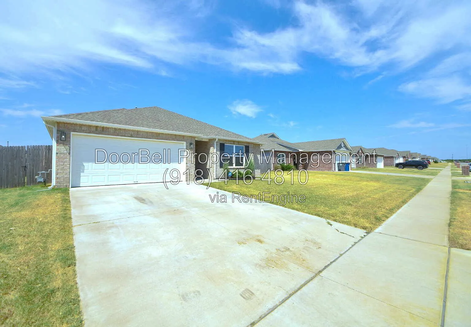 4 bed, 2.0 bath, 1691 sqft, $1,995 — Photo 2
