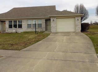 2092 Pelican Dr, Franklin, IN 46131