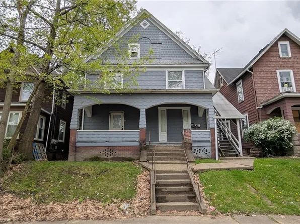 916 6th St NW, Canton, OH 44703