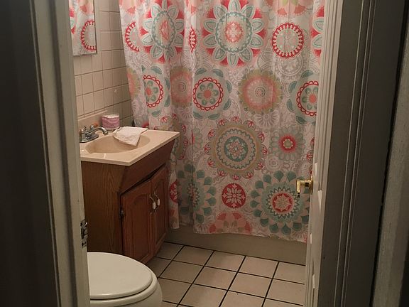 Guest bath