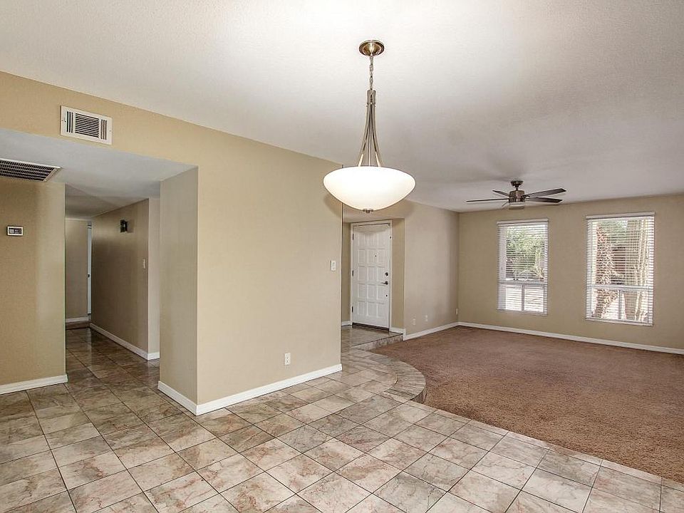 1st image of 2318 E Balboa Dr