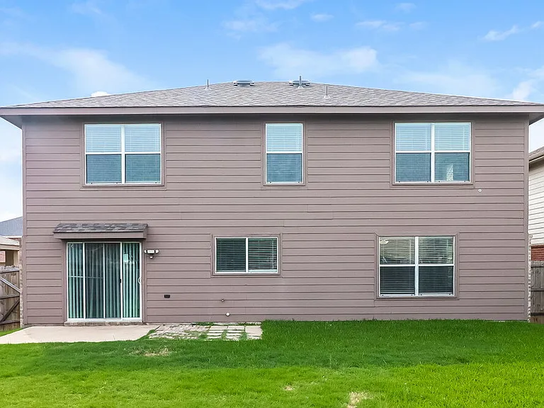 3424 Cayman Dr — Photo 17