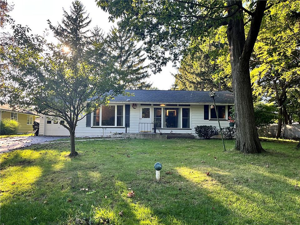 1st image of 3 Ingram Dr