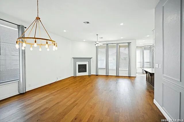 1438 Oaklawn Dr — Photo 8