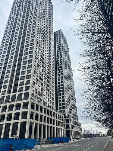 30 Elm Dr W Photo 1