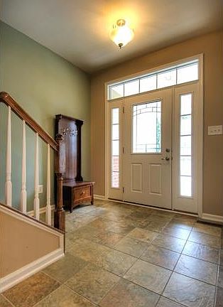 5th image of 7459 S Franklins Way