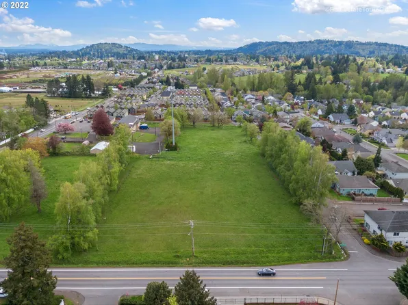 1335 SE 282nd Ave, Gresham, OR 97080