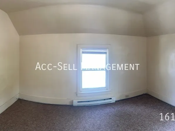 911 Dayton St SW #2, Grand Rapids, MI 49504