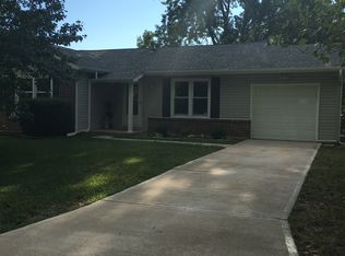 1 Mill Brooke Ct, Saint Peters, MO 63376