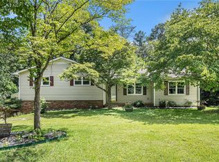 2067 Skyhawk Ln, Acworth, GA 30102