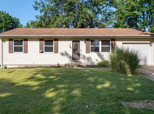 3529 Fleet Ln, Saint Charles, MO 63301