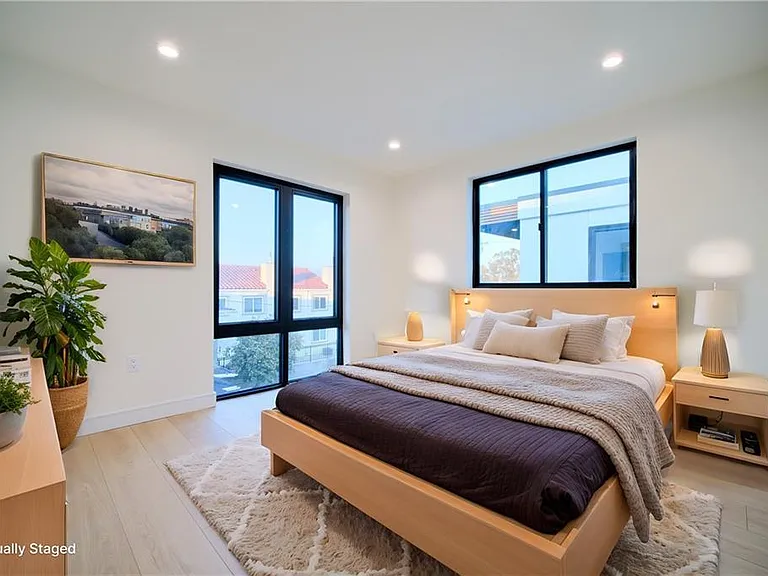 616 N Mariposa Ave — Photo 26