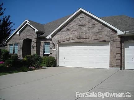 1st image of 2505 Kenilworth Dr