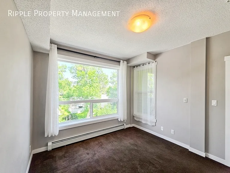 1740 9th St NW #304 — Photo 8