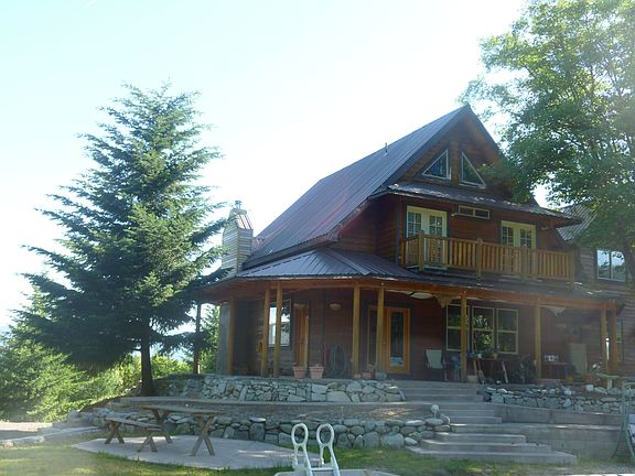 2nd image of 5311 Old Siskiyou Hwy