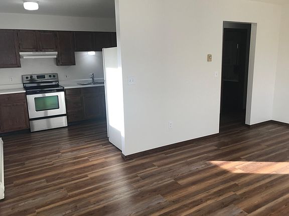 Living Room/Kitchen