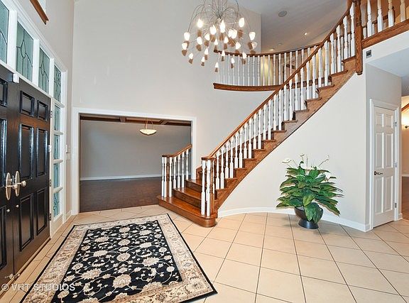 2nd image of 6 Natoma Dr