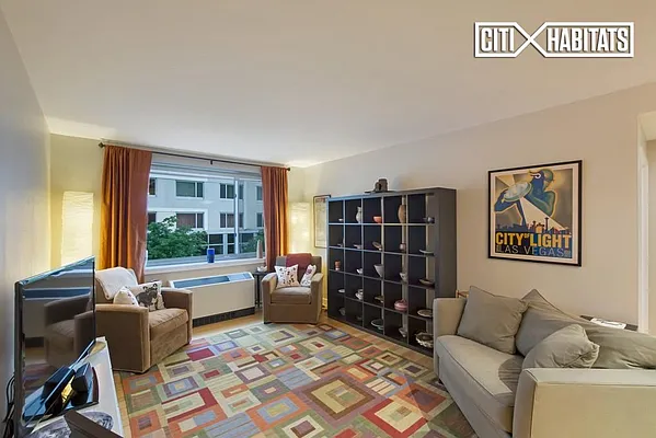 Sold by Citi Habitats | media 4