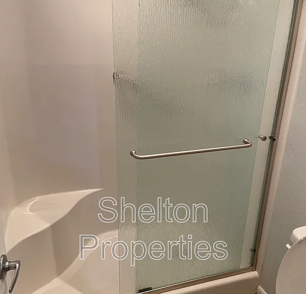 1262 E Avenida Hermosa — Photo 18