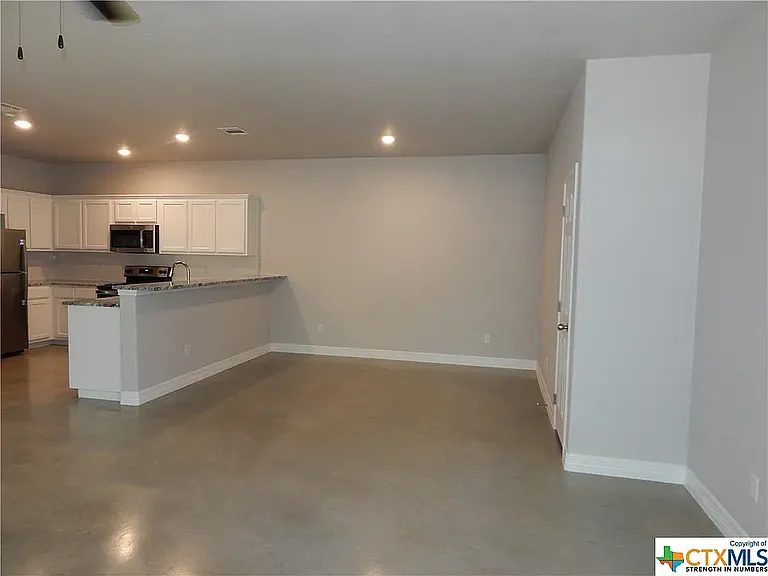 1711 Pueblo Trce #2A — Photo 4