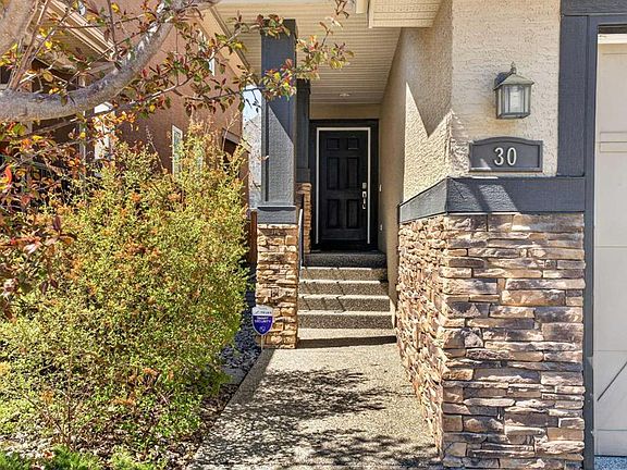4th image of 30 E Cranarch Cir SE