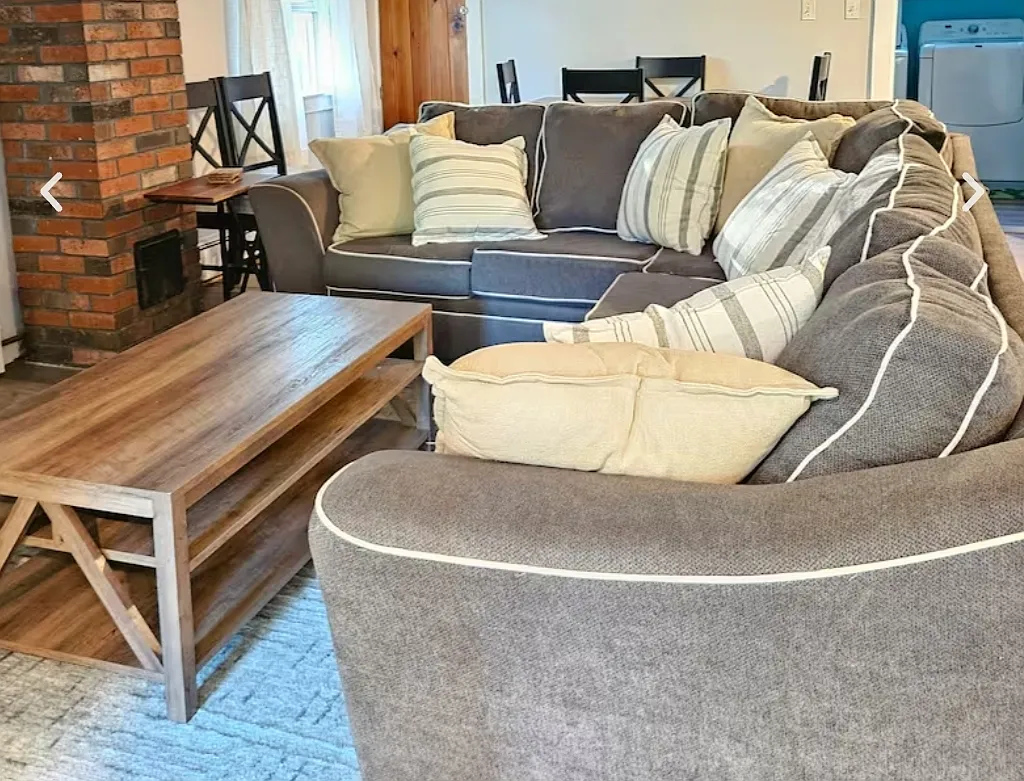 3 bed, 1.5 bath, $1,950 — Photo 4