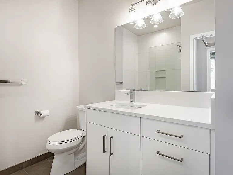 8638 Harborview Rd — Photo 35