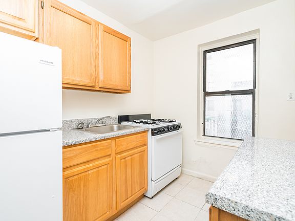 2nd image of 3501 Foster Ave APT 6D