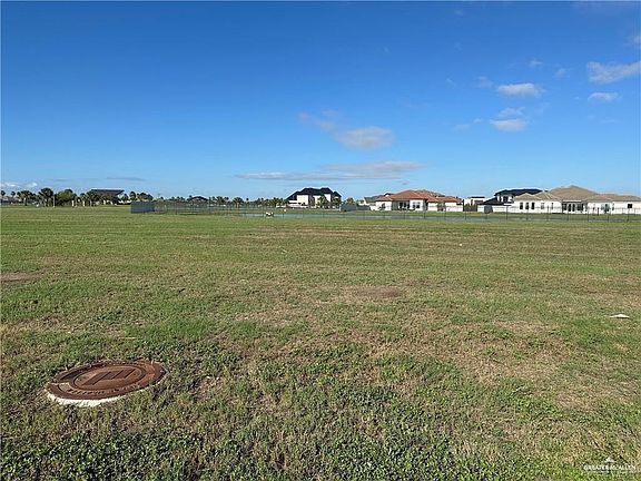 2nd image of 4549 Estancia Pkwy