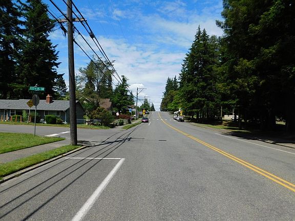 5th image of 22206 56th Ave W
