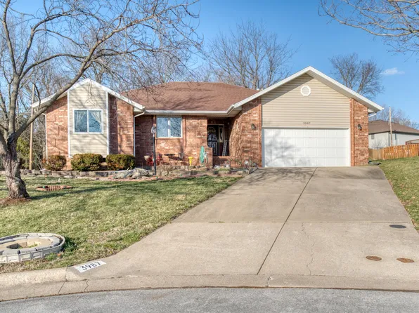 3987 N Rogers Court, Springfield, MO 65803