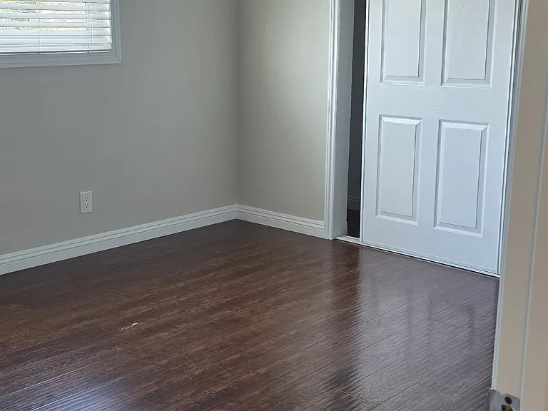 967 N San Antonio Ave #F — Photo 6