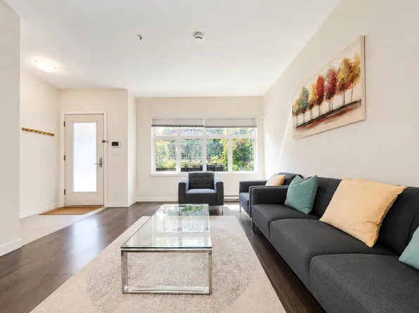 271 Francis Way #Townhouse 3, New Westminster, BC V3L 0H2