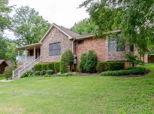 1002 Emily Dr, Goodlettsville, TN 37072