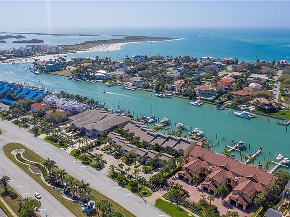 5th image of 756 Pinellas Bayway S