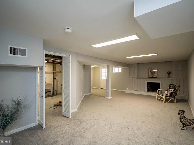 5612 Eastbourne Dr — Photo 27