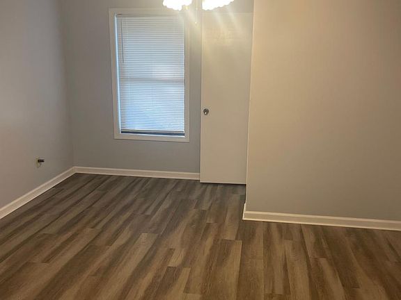 3rd image of 1061 Dassow Ct #1063