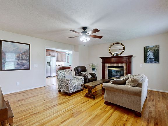 5th image of 5304 Blackman Rd