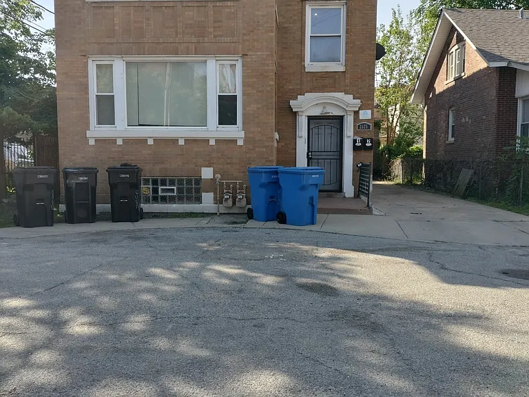 2525 E 72nd Pl #2 — Photo 14