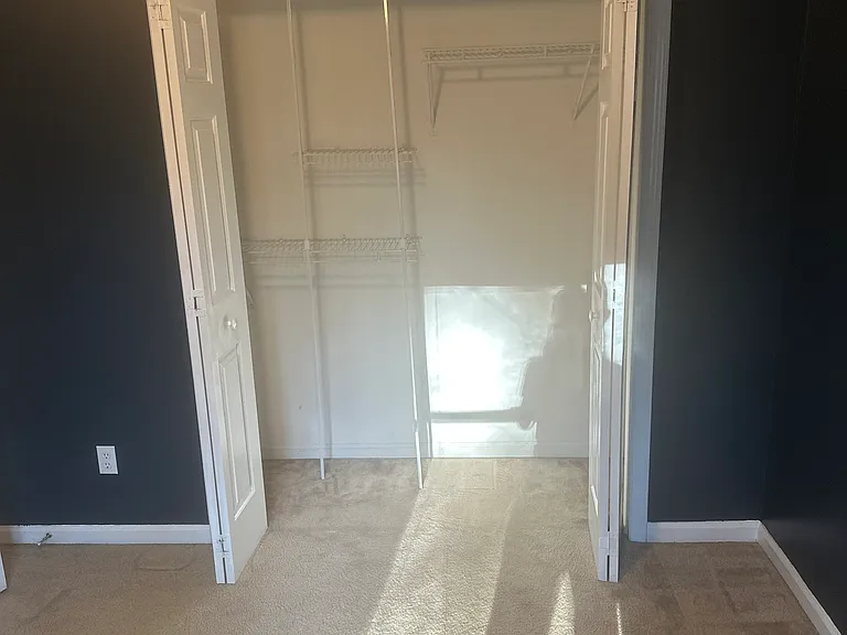 6101 Powder Horn Ct — Photo 2