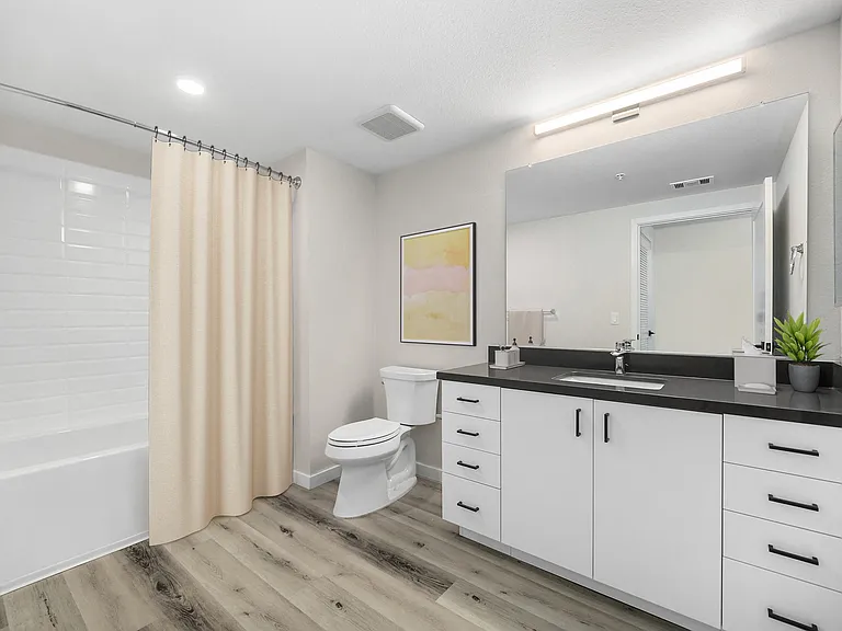 Sierra Gateway Apartments — Photo 70