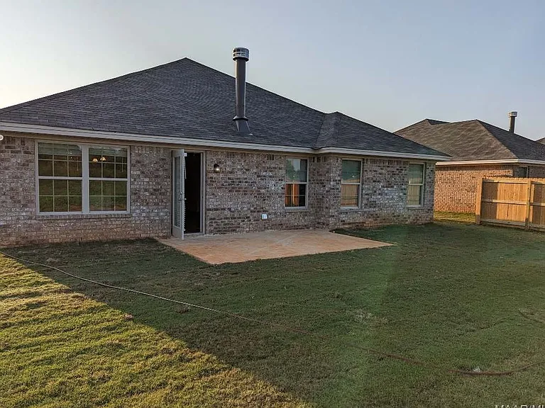 209 Dawsons Mill Way — Photo 2