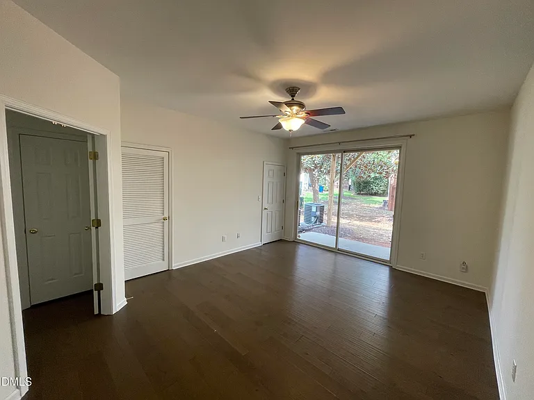 4905 Wyatt Brook Way — Photo 15