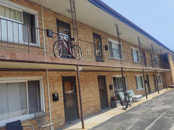 29 N Hillside Ave APT 6, Hillside, IL 60162