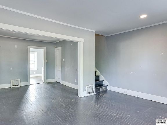 4th image of 6139-6141 N 24th St