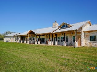 5411 N State Highway 95, Flatonia, TX 78941