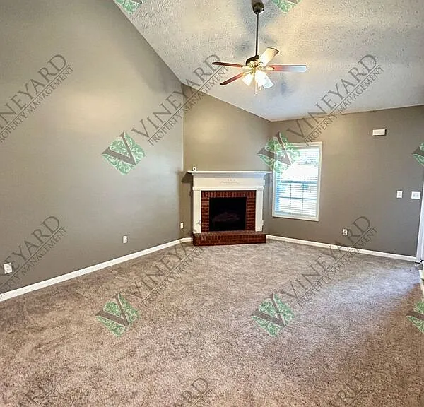 101 Twin Pines Ct — Photo 5